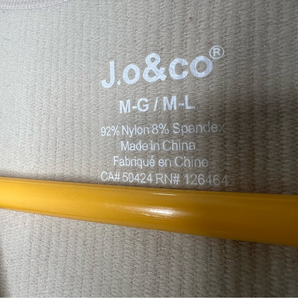 J.o & co Ribbed Tank - Picture 4 of 5